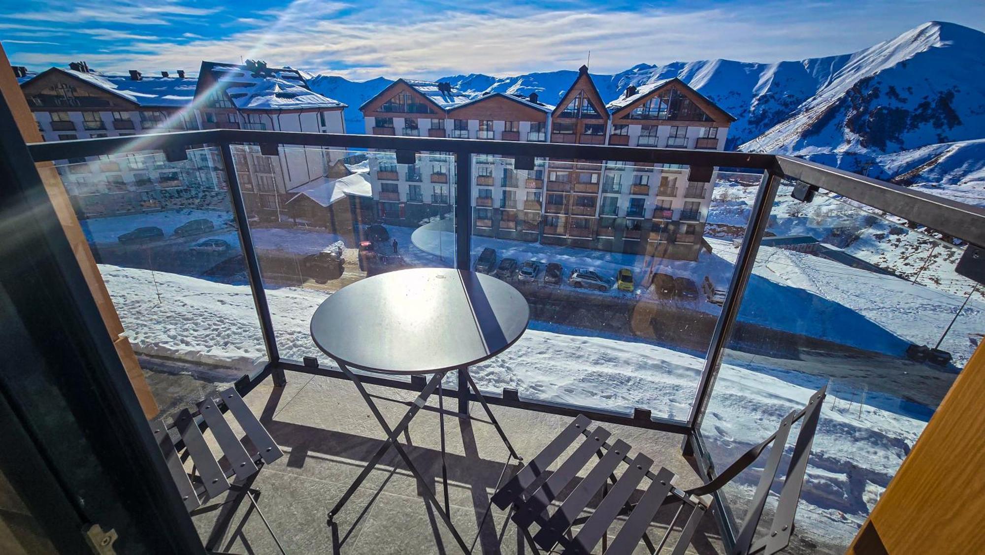 New Gudauri Superiors F3 & F4 By Gudauri Travel Aparthotel Exteriör bild